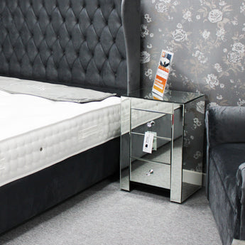 Luxury 3 Bedside Mirrored Drawers Cabinet